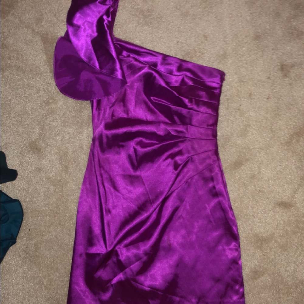 one shoulder short dress